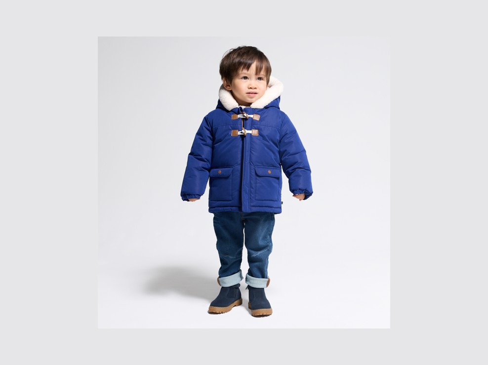 Blauer Mantel mit Kapuze und Fleece-Futter für kleine Jungen 1