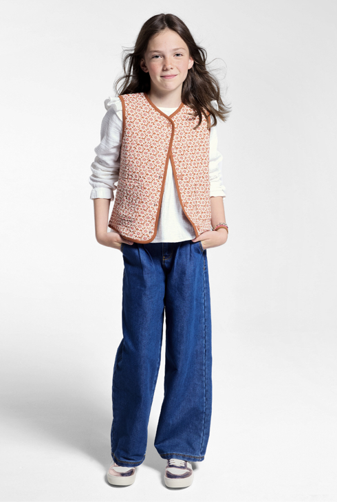 Braune Weste mit Blumenmotiv Mädchen 2