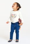 Camiseta corazón de flores blanca bebé niña 5