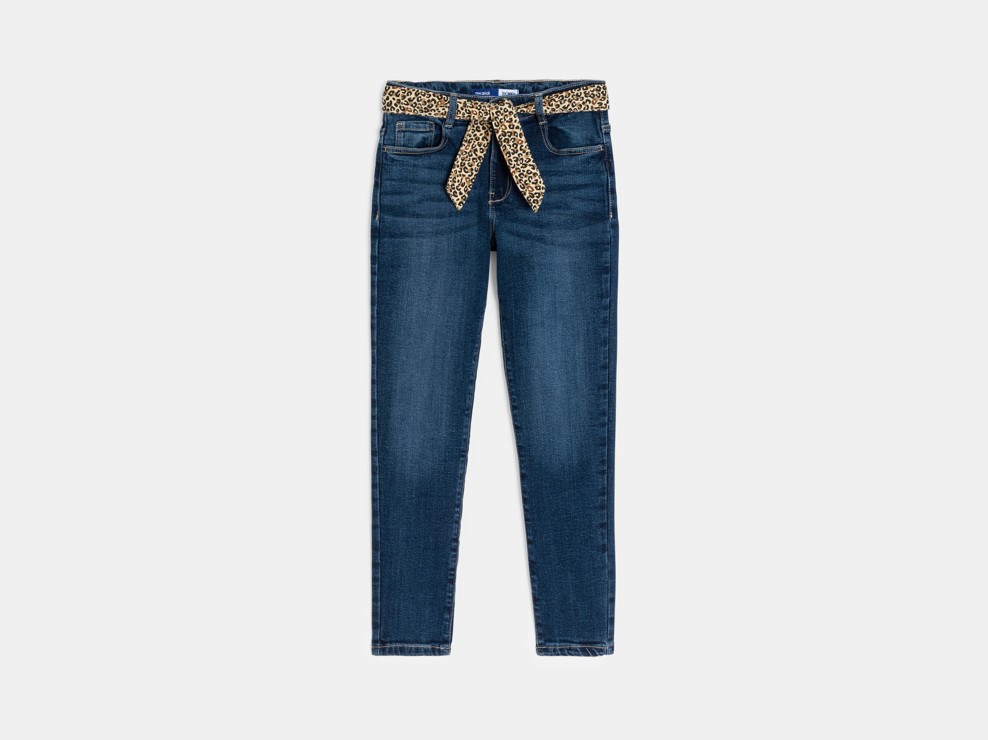 Blaue Skinny-Jeans mit Gürtel für Mädchen 2