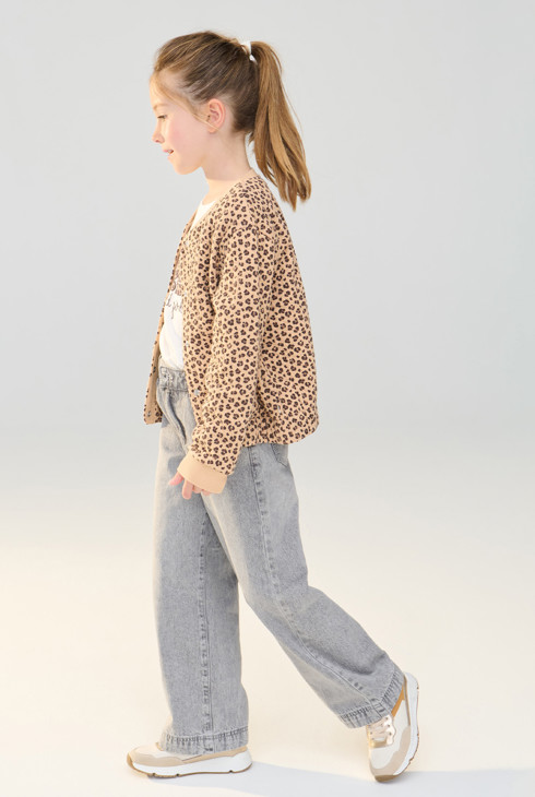 Girl's faded grey wide-legged jeans 1