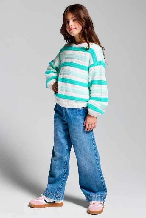 Girl's faded blue wide-legged jeans 1