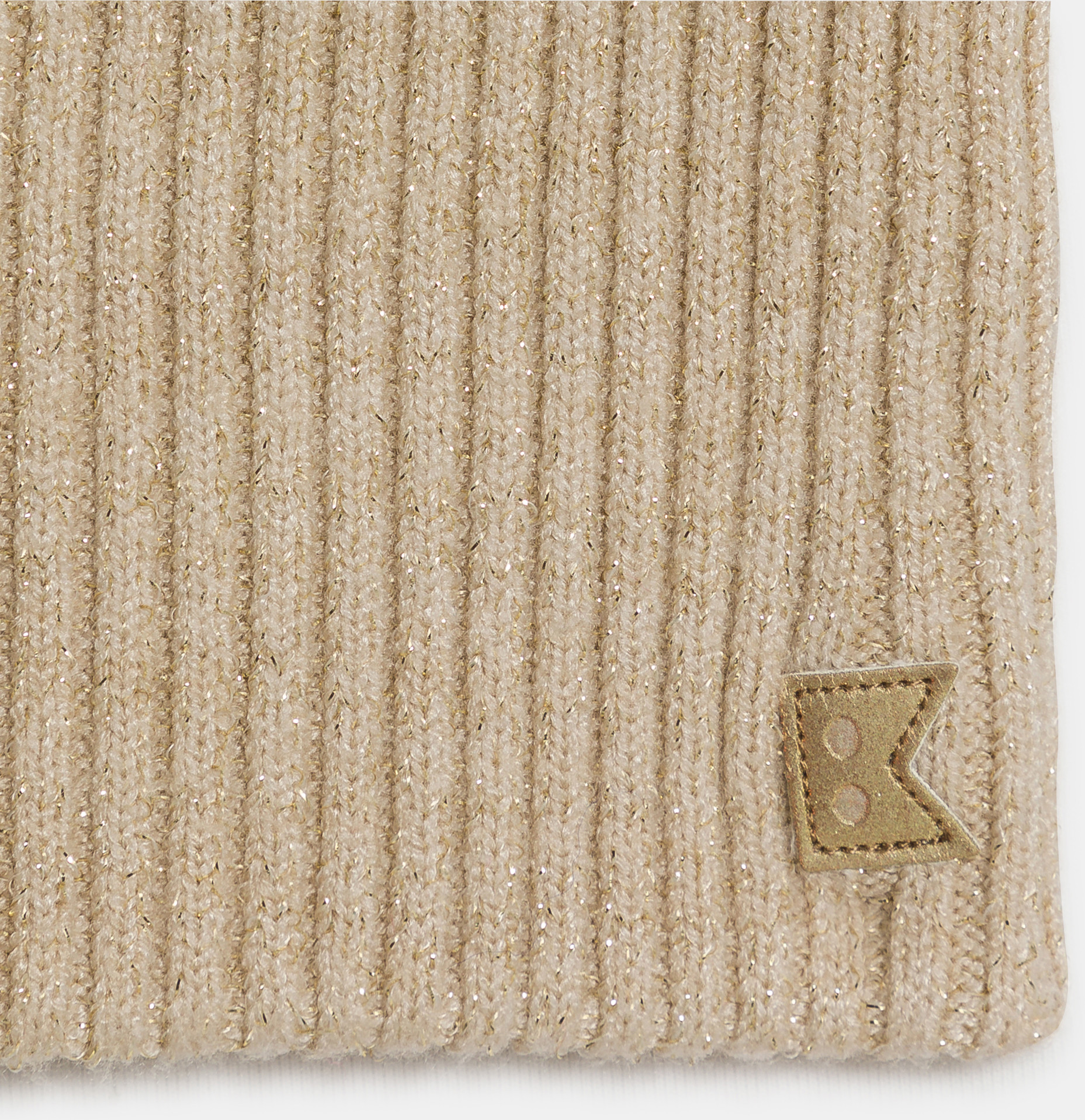 Girl's plain beige ribbed snood 2