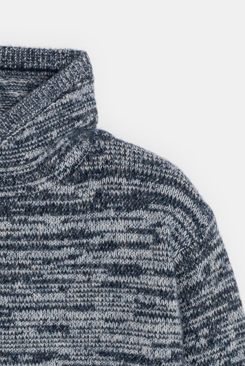 Pisan puli z ovratnikom na poklop sivet barve za fantke 2