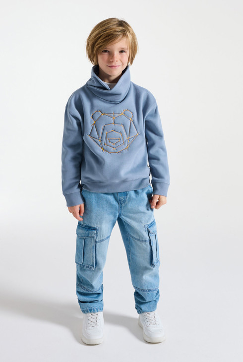 Boy's blue sweatshirt 1