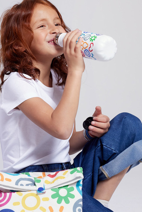 Bunte Trinkflasche 500 ml für Kinder 2