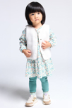 Chaleco reversible terciopelo con forro flor azul bebé niña 1
