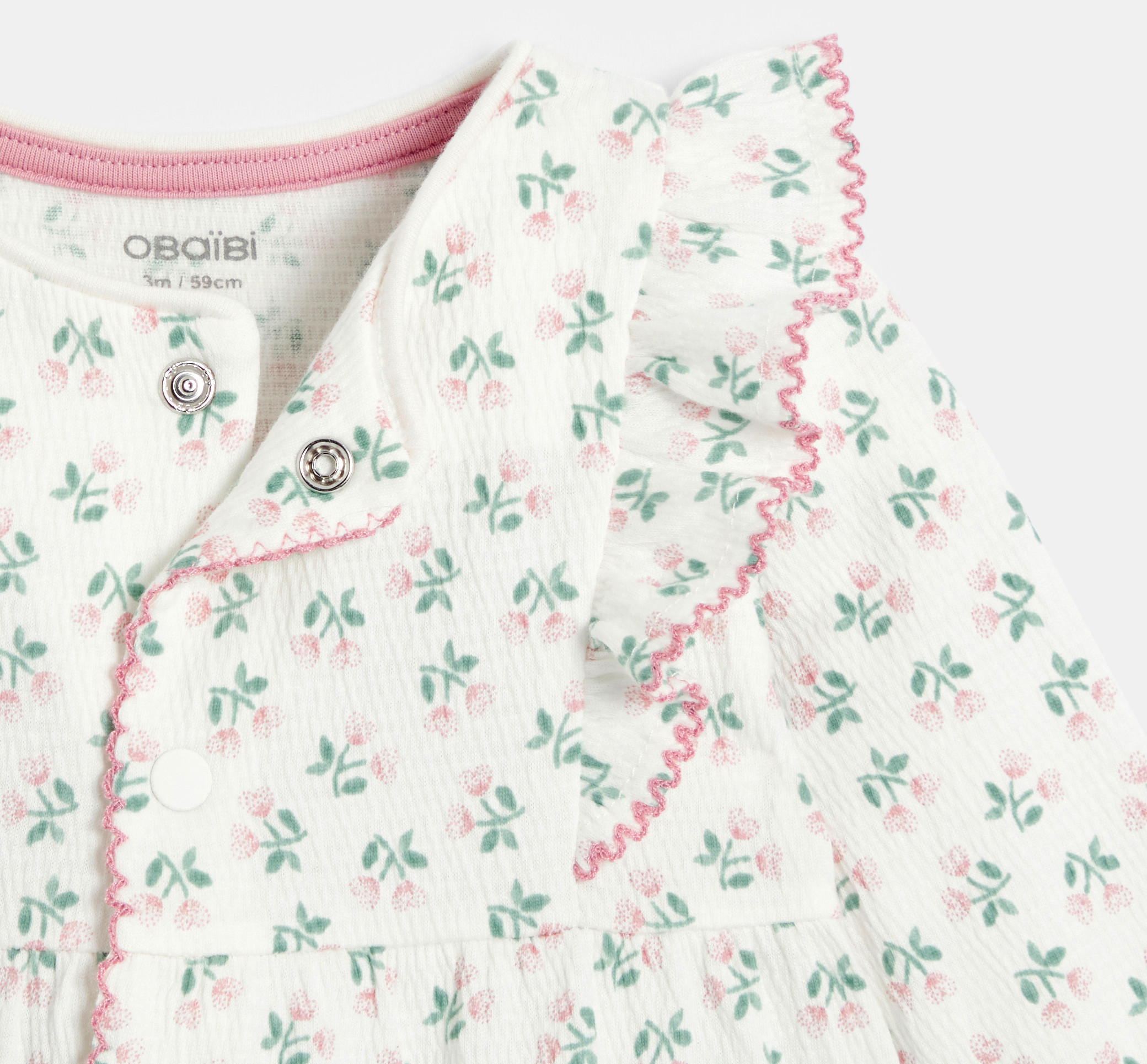 Gaufrierter weißer Overall mit Blumenmuster Kleinkind Mädchen 2