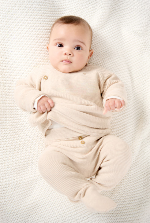 Bež pletene hlače sa stopalima za novorođenčad 2
