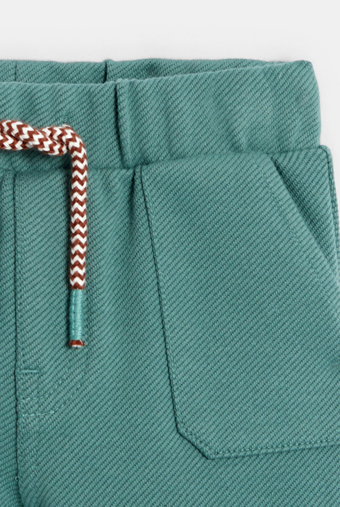 Weiche grüne Mesh-Hose Kleinkind Junge