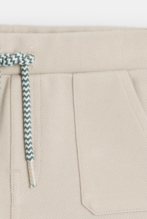 Weiche braune Mesh-Hose Kleinkind Junge 2