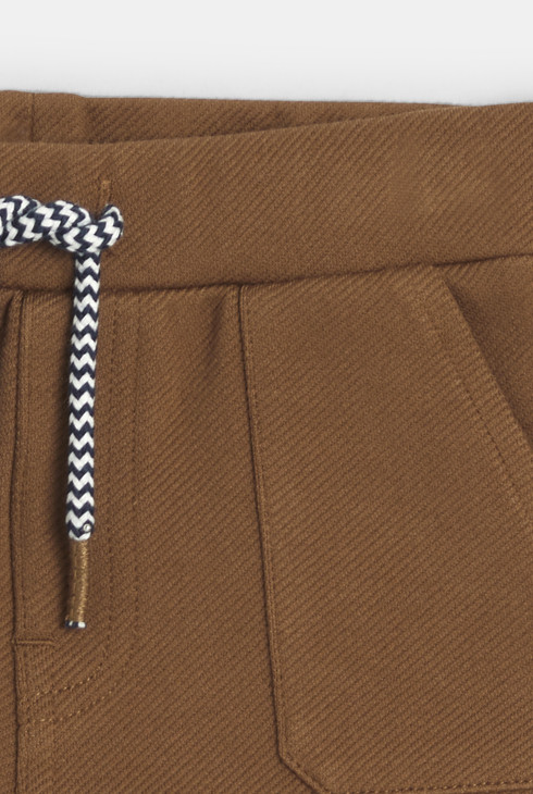 Weiche braune Mesh-Hose Kleinkind Junge 2