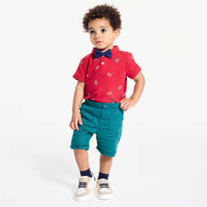 Baby boy's green Bermuda shorts in cotton and linen 1