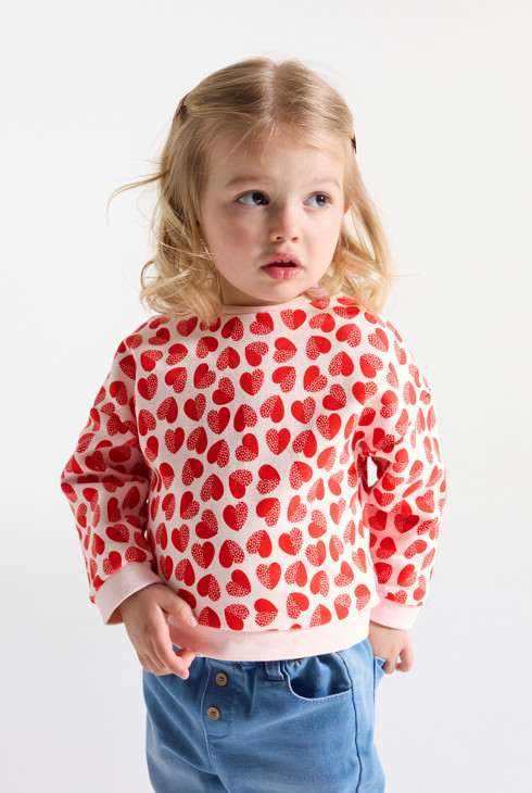 Rotes Molton-Sweatshirt mit Herzen für kleine Mädchen 2