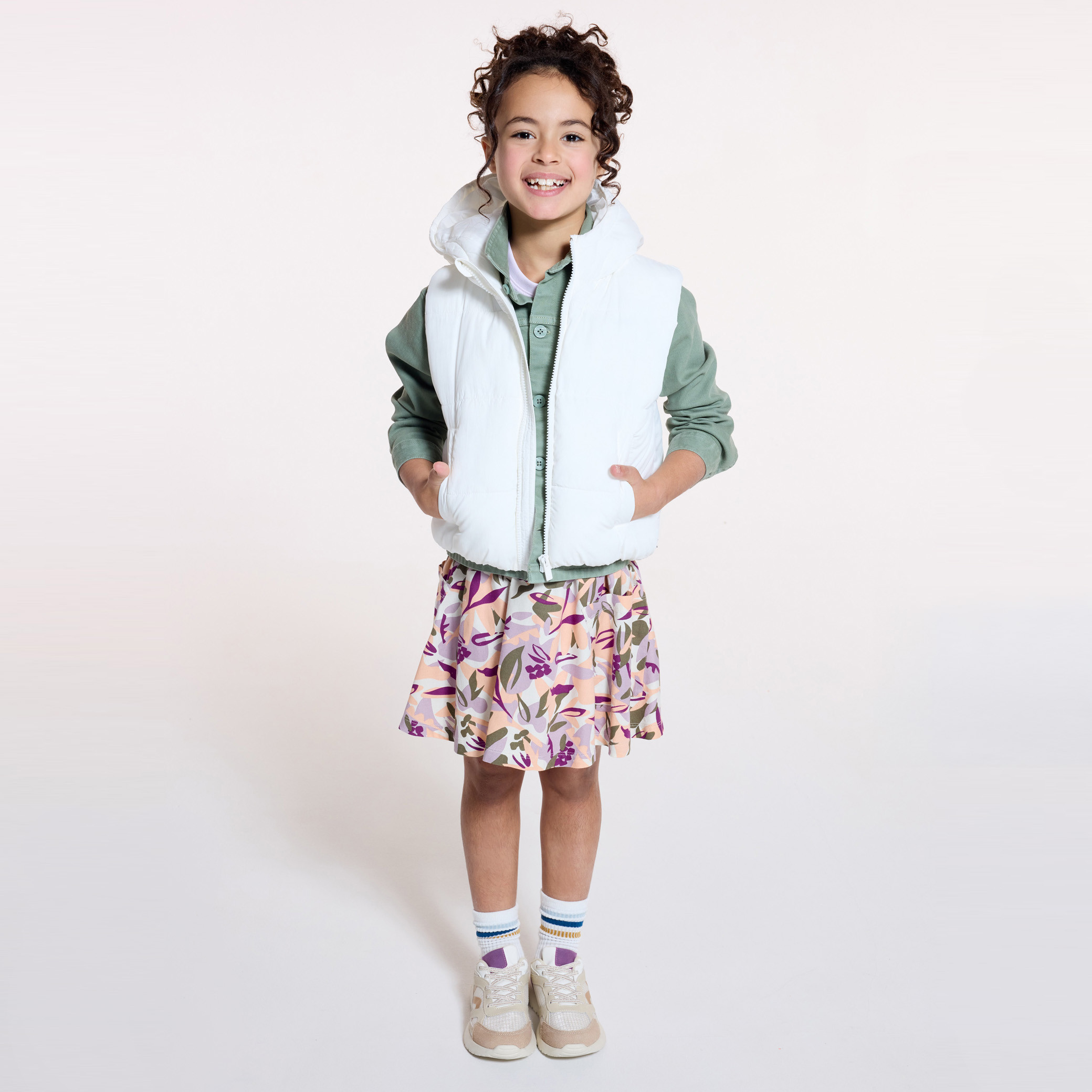 Girl's white sleeveless down jacket Okaïdi & Obaïbi