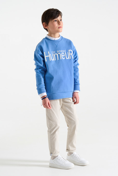 Blaues Sweatshirt mit Schriftzug für Jungen 2