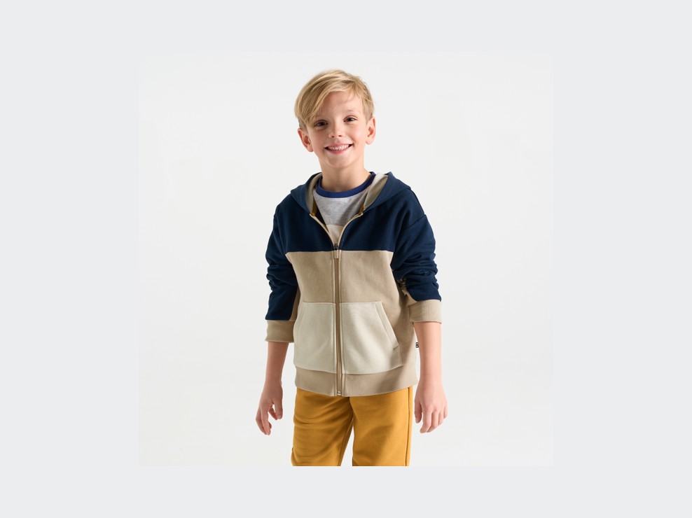 Sweat-shirt à capuche colorblock beige Garçon 1
