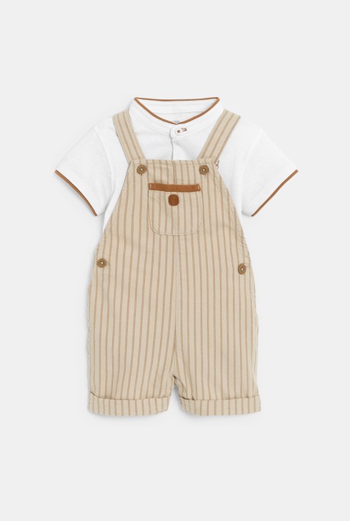 Pantalons de peto curts de ratlles i polo marró bebè nen 1