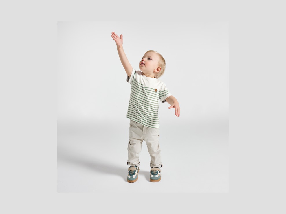 Camiseta de rayas marinera verde bebé niño 1