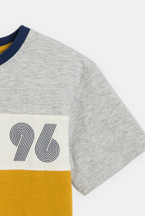 Kurzärmliges currygelbes Colorblock-T-Shirt für Jungen