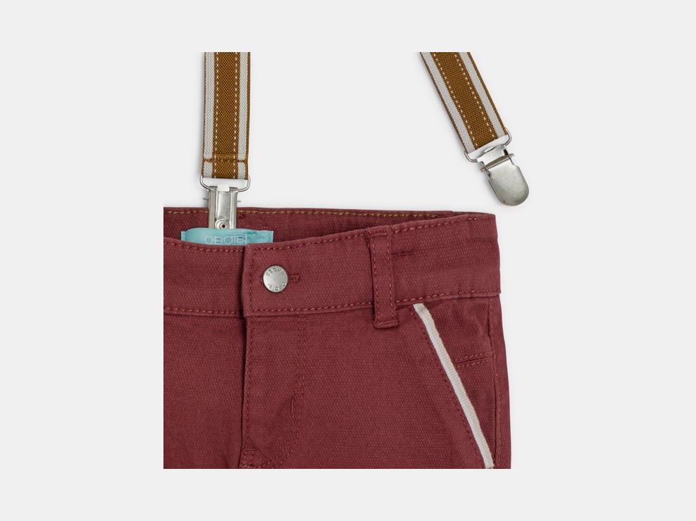 Blasslila Bermuda-Shorts mit Trägern Kleinkind Junge 2