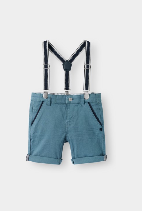 Bermudas azules con tirantes desmontables para niño 1