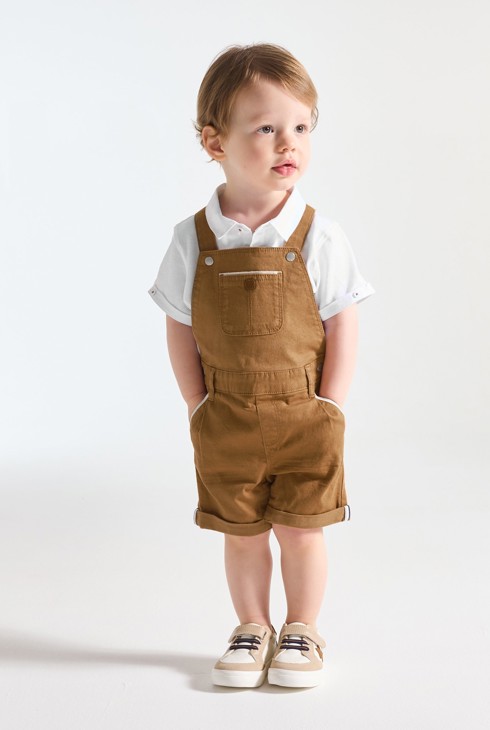 Kurze Baumwoll-Latzhose und Poloshirt braun Kleinkind Jungen 2