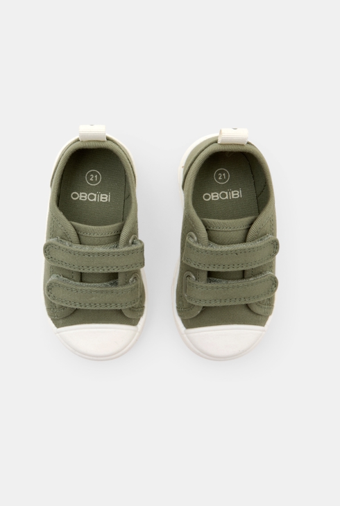 Grüne Stoffschuhe mit Klettverschluss Kleinkind Junge