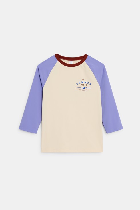 Beiges T-Shirt mit UV-Schutz und 3/4-Ärmeln für Jungen 2