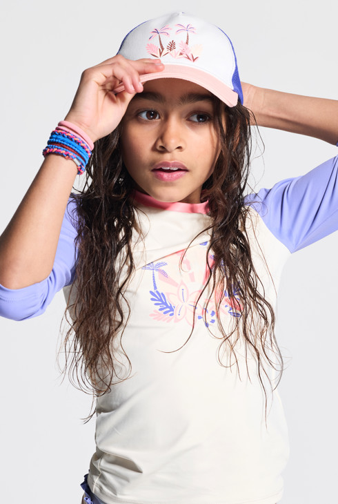 Beiges T-Shirt mit UV-Schutz und 3/4-Ärmeln für Mädchen 2