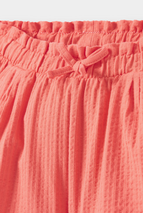 Short orange fille 2