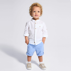 Baby boy's chic light blue linen shorts 1