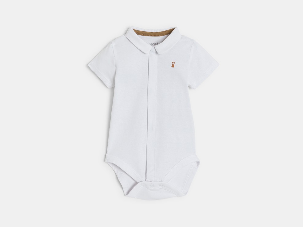 Kurze gestreifte Latzhose und beiger Body Geburt Jungen 2