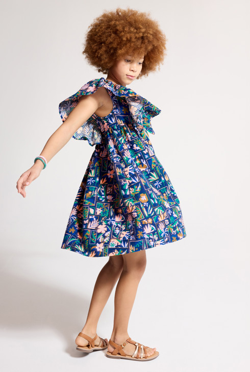 Bedrucktes Kleid in Blau, Flügelärmel mit Volants, für Mädchen 2