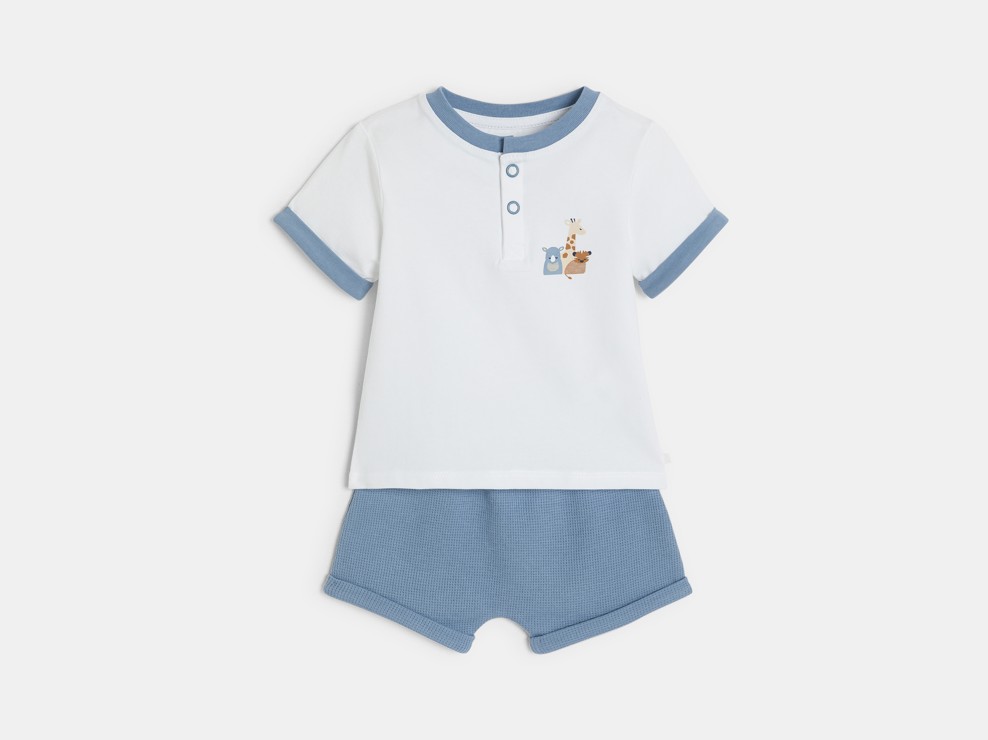 Conjunto de camiseta de algodón y pantalón corto de nido de abeja azul bebé niño 1