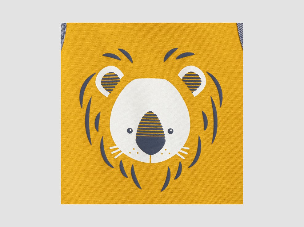 Geel kort pakje met leeuwtje voor babyjongens 2