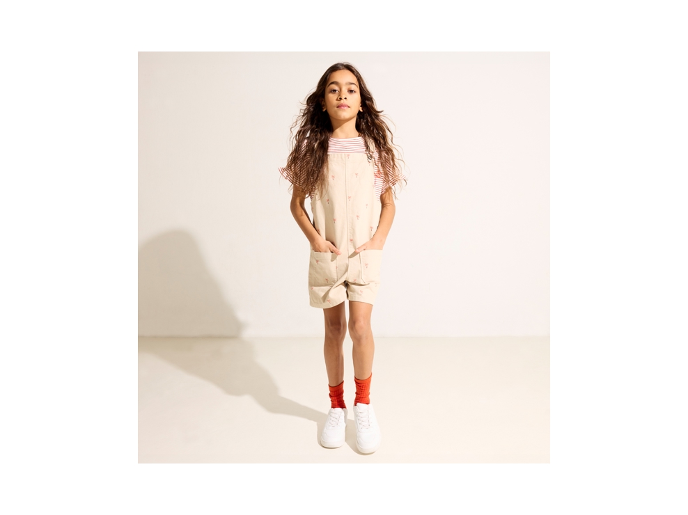 Salopette-short en toile imprimée beige Fille 1