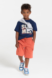 Camiseta de manga corta con mensaje azul marino niño 4