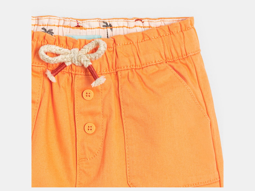 Orange Shorts mit Cargotaschen für kleine Mädchen 2
