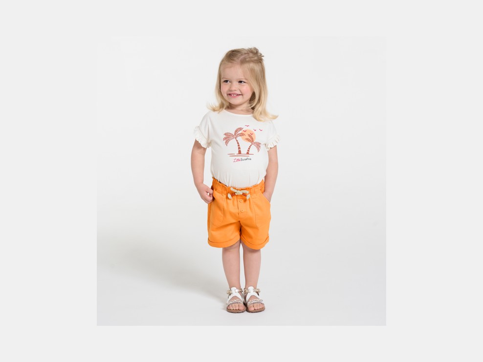 Orange Shorts mit Cargotaschen für kleine Mädchen 1
