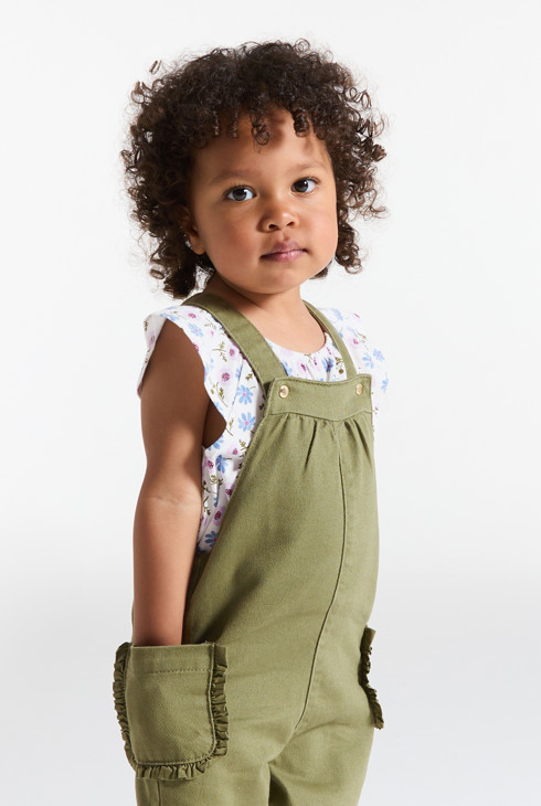 Salopette courte et tee-shirt fleuri vert kaki bébé fille 2