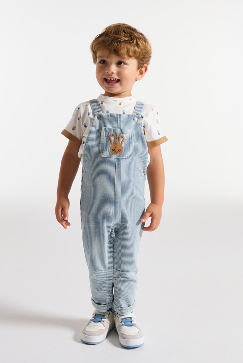 Lange gestreifte Latzhose gestreift und T-Shirt Kaninchen blau Kleinkind Junge 1