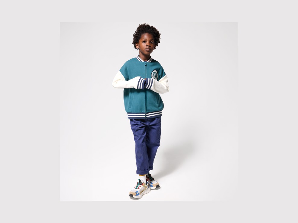 Grünes College-Sweatshirt für Jungen 1