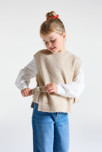 Jersey poncho sin mangas beige niña 3