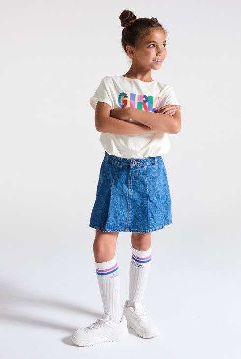 Camiseta con mensaje blanco niña 1