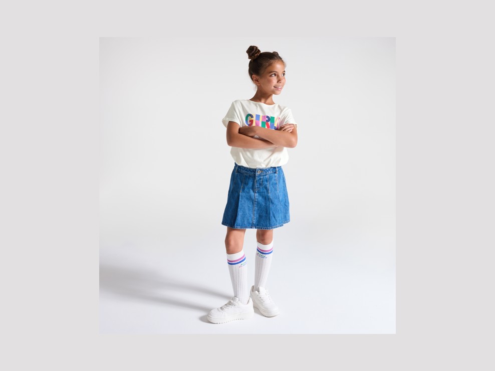 Camiseta con mensaje blanco niña 1