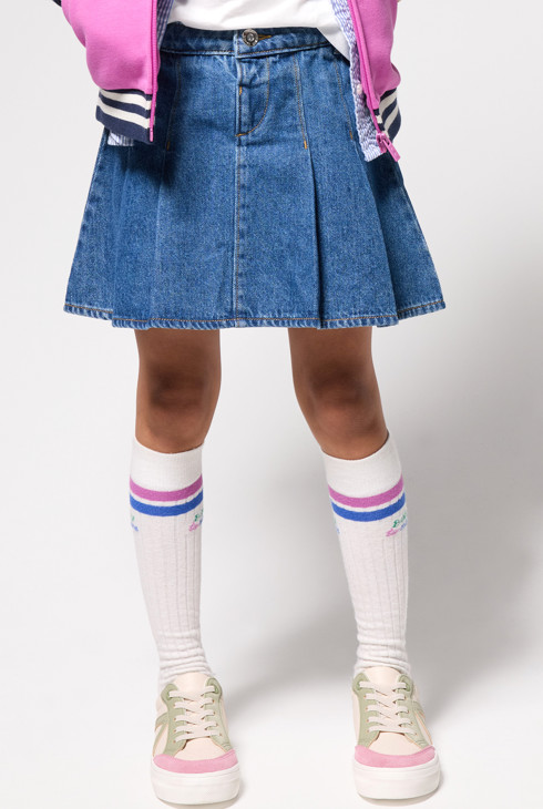 Kurzer Faltenrock Jeans blau Mädchen 2