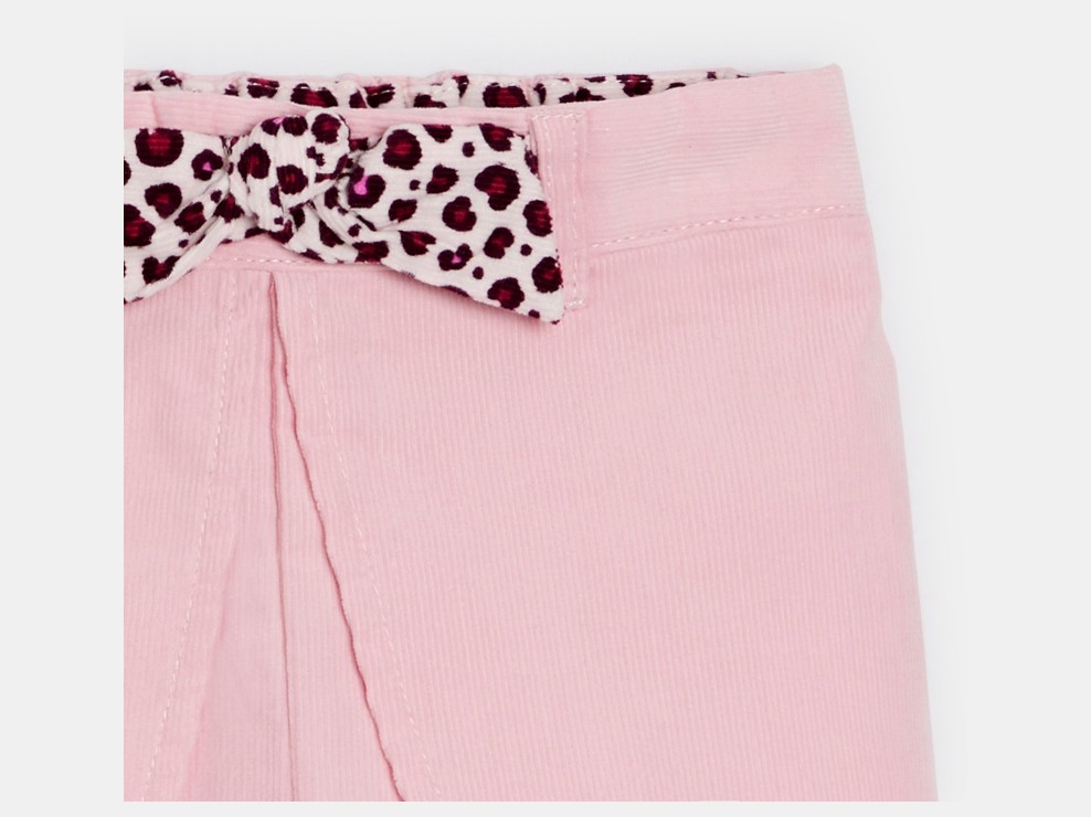 Shorts aus hellrosa Cordstoff mit Bahnen für kleine Mädchen 2
