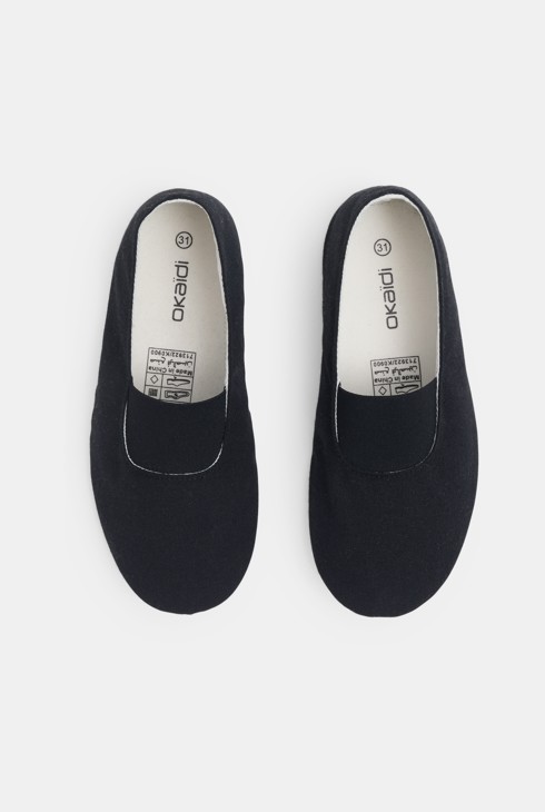 Zwarte uniseks turnsloffen 2