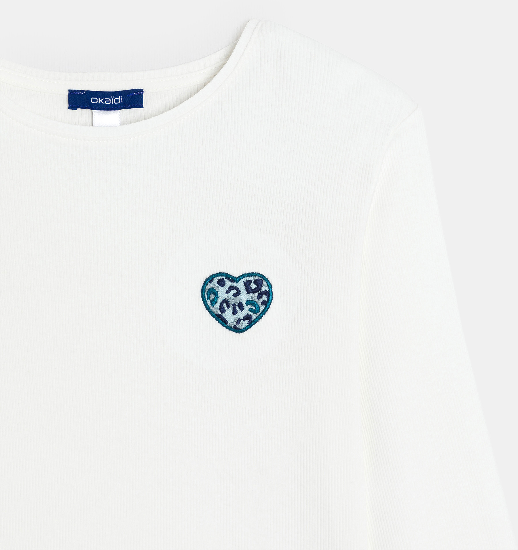 Bijela majica dugih rukava s motivom srca u leopard uzorku za djevojčice 2